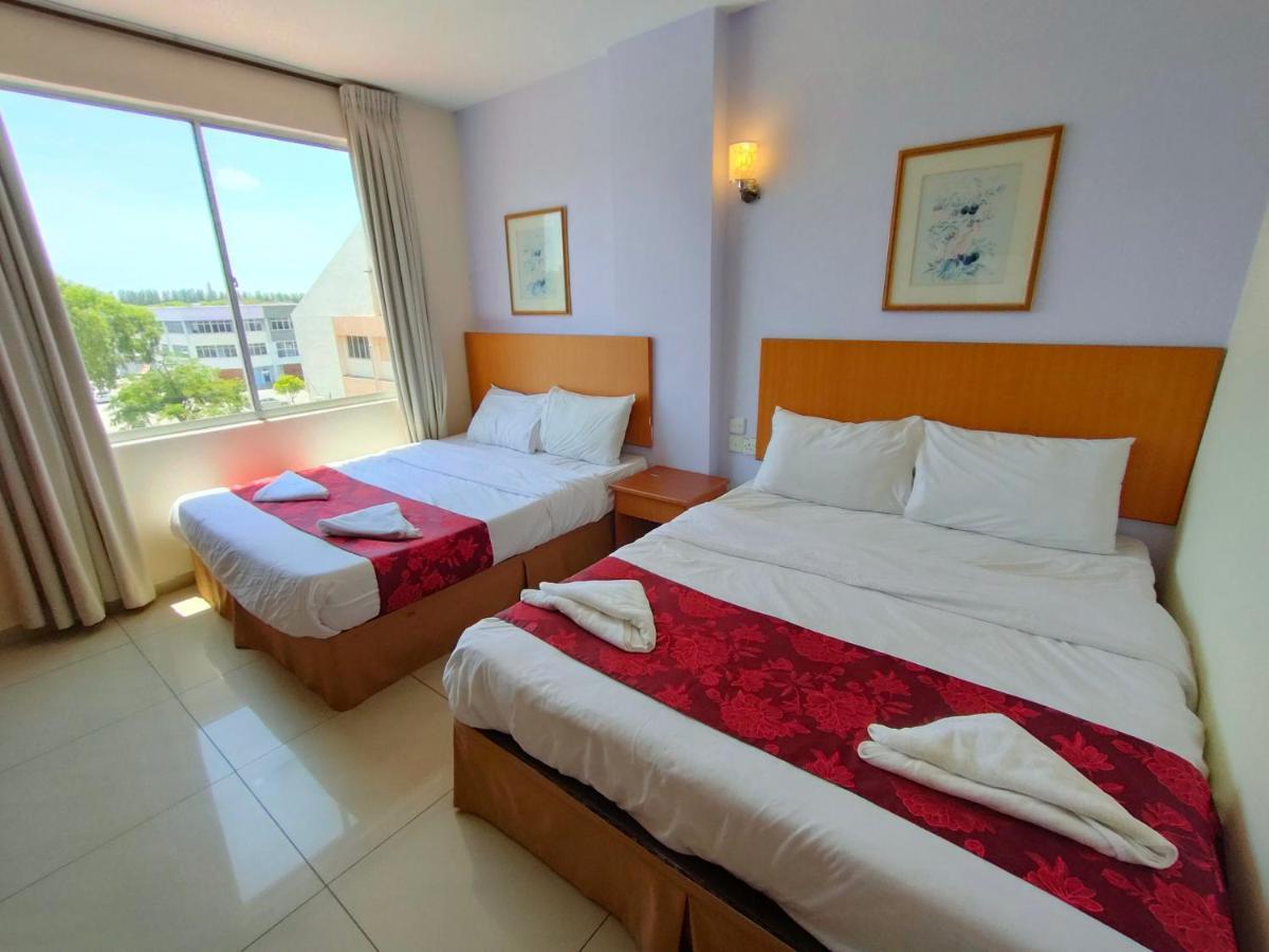 Mrc Hotel Melaka Raya Εξωτερικό φωτογραφία