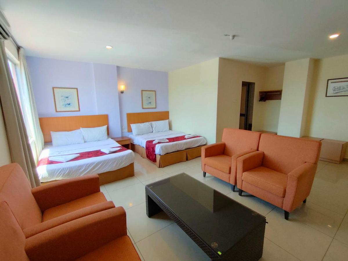 Mrc Hotel Melaka Raya Εξωτερικό φωτογραφία