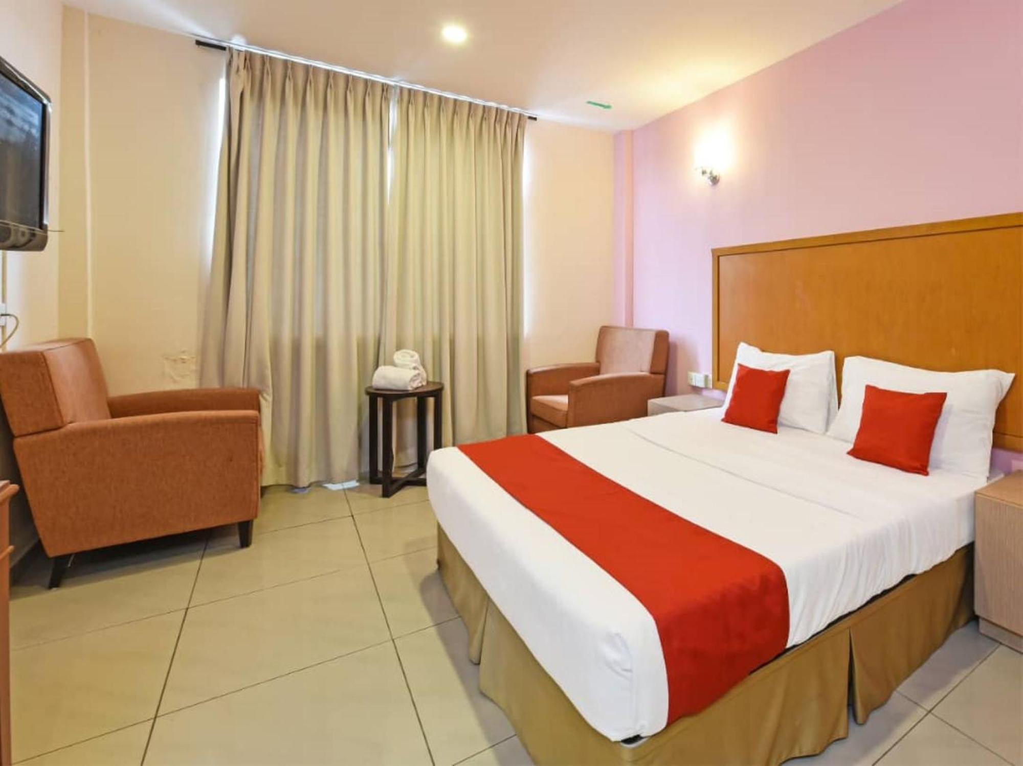 Mrc Hotel Melaka Raya Εξωτερικό φωτογραφία