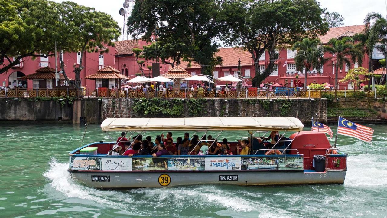 Mrc Hotel Melaka Raya Εξωτερικό φωτογραφία